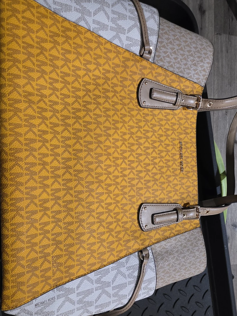 NWT Michael Kors MK Logo Tote in Amber and Brown